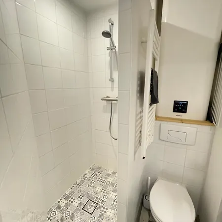 2 Alpes 1800, Pied Des Pistes