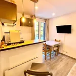 Апартаменты 2 Alpes 1800, Pied Des Pistes *